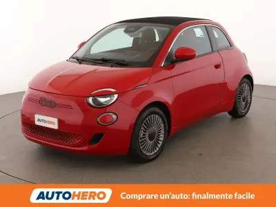 Usata Fiat 500e Red 86 kW (118 CV) 2022 Rosso Cabrio