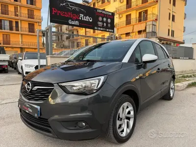 Usata Opel Crossland X Innovation 99 CV (72 kW) 2018 Grigio SUV
