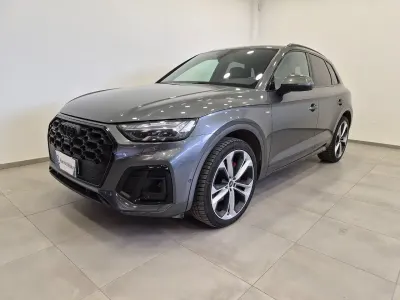 Usata Audi Q5 Ambiente 265 CV (194 kW) 2020 Grigio SUV