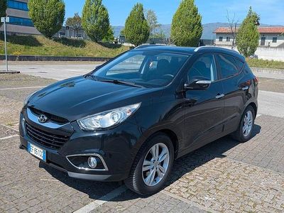 Używany Hyundai ix35 136 KM (100 kW) 2011 Czarny SUV