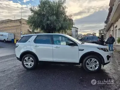 Usata Land Rover Discovery Sport 150 CV (110 kW) 2016 Bianco SUV