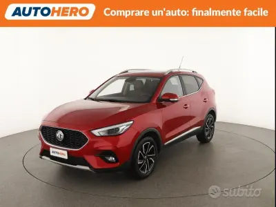 Usata MG ZS Luxury 111 CV (81 kW) 2023 Rosso SUV