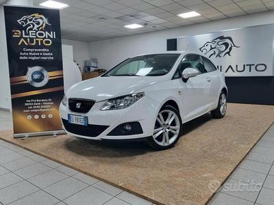 Usata Seat Ibiza Sport 105 CV (77 kW) 2012 Bianco Coupé
