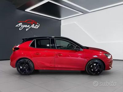 Usata Opel Corsa GS Line 101 CV (74 kW) 2023 Rosso Utilitaria