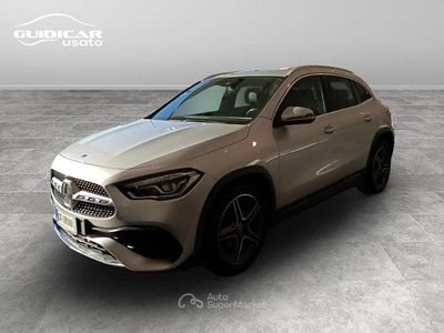 Usata Mercedes GLA180 Premium 116 CV (85 kW) 2022 Argento SUV