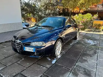 Usata Alfa Romeo 156 140 CV (102 kW) 2004 Bluazzurro Berlina