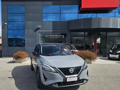 Usata Nissan Qashqai Style Edition 140 CV (102 kW) 2022 Grigio SUV