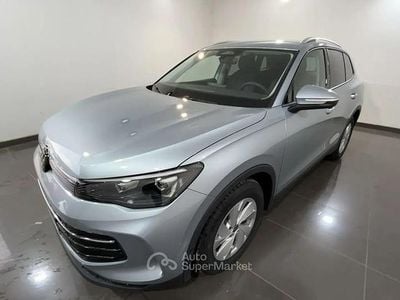 Nuova VW Tiguan Edition 131 CV (96 kW) 2026 Argento SUV