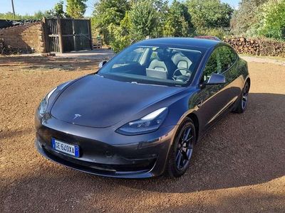 Usata Tesla Model 3 152 kW (208 CV) 2021 Grigio Berlina