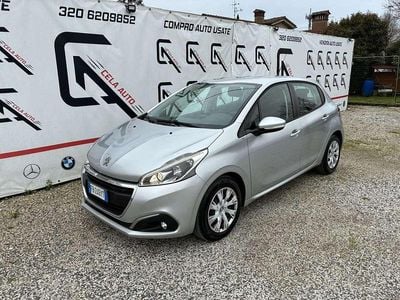 Usata Peugeot 208 Allure 82 CV (60 kW) 2016 Argento Utilitaria