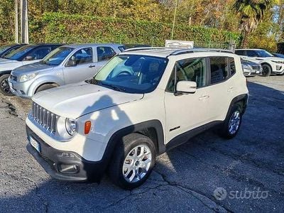 Usata Jeep Renegade Limited 140 CV (102 kW) 2016 Bianco SUV