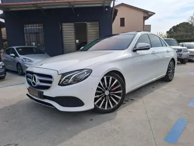 Usado Mercedes E220