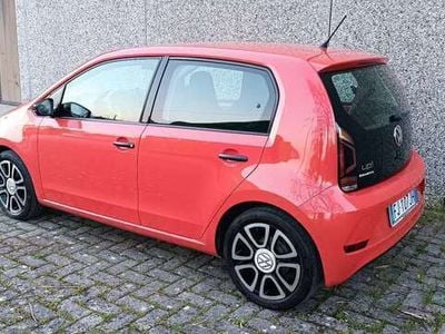 VW up!