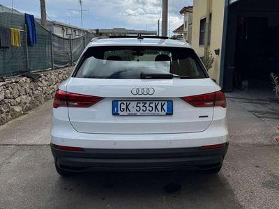 Usata Audi Q3 Ambiente 150 CV (110 kW) 2019 Bianco SUV