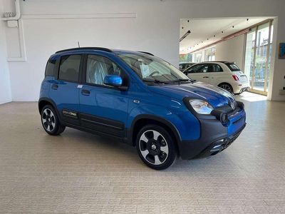 Usata Fiat Panda Cross Cross 70 CV (51 kW) 2025 Blu italia metalizzato Utilitaria
