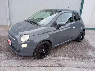 Usado Fiat 500 Lounge 69 CV (50 kW) 2010 Gris Berlina