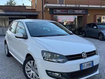 Usata VW Polo Comfortline 74 CV (54 kW) 2010 Bianco Utilitaria