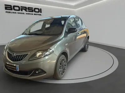 Usata Lancia Ypsilon 69 CV (50 kW) 2024 Antracite Utilitaria