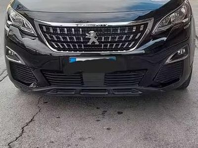 Usata Peugeot 3008 130 CV (95 kW) 2019 Nero SUV