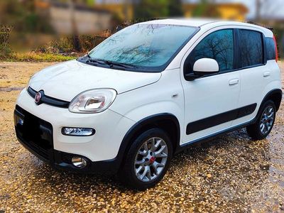 Usata Fiat Panda 4x4 95 CV (69 kW) 2016 Bianco Utilitaria