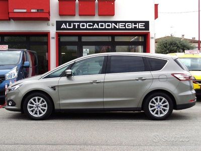 Usata Ford S-MAX S 2017 Grigio Monovolume