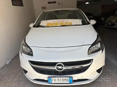 Usata Opel Corsa Innovation 95 CV (69 kW) 2017 Bianco Utilitaria