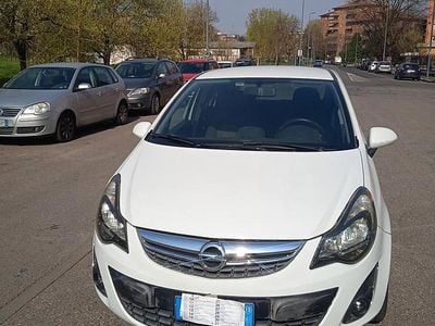 Usata Opel Corsa 2013 Bianco Utilitaria