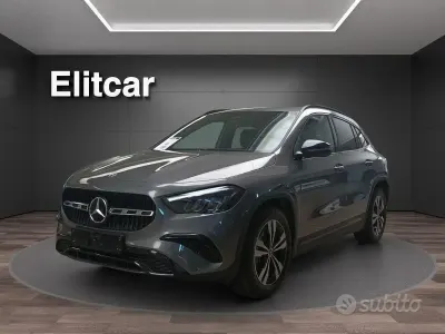 Usata Mercedes GLA180 Progressive 136 CV (100 kW) 2024 Grigio SUV
