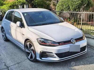 Usata VW Golf VII GTI 245 CV (180 kW) 2017 Bluazzurro Berlina