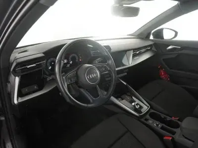 Usata Audi A3 Business 116 CV (85 kW) 2021 Grigio manhattan Berlina