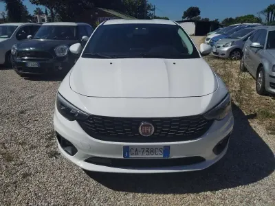 Usata Fiat Tipo Lounge 95 CV (69 kW) 2020 Bianco Berlina