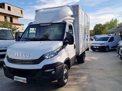 Usata Iveco Daily 158 CV (116 kW) 2018 Bianco Furgone