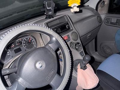 Usata Fiat Panda 54 CV (39 kW) 2005 Grigio Utilitaria