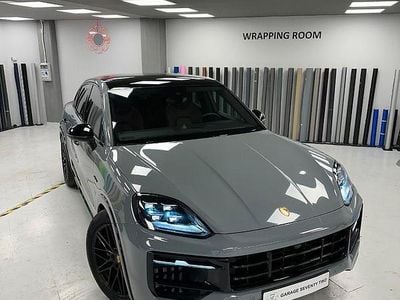 Usata Porsche Cayenne 305 CV (224 kW) 2024 Nero SUV