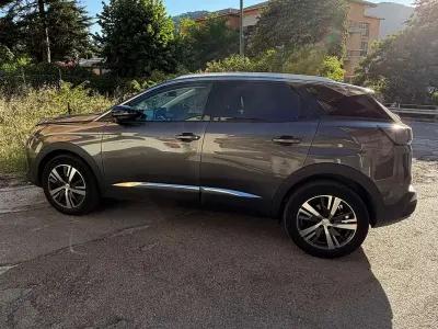 Usata Peugeot 3008 Allure 131 CV (96 kW) 2020 Grigio SUV