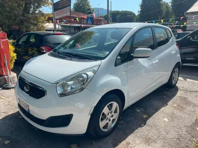 Usata Kia Venga Active 90 CV (66 kW) 2014 Bianco Utilitaria