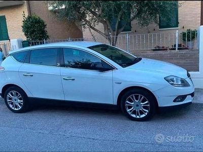 Usata Lancia Delta 105 CV (77 kW) 2011 Utilitaria
