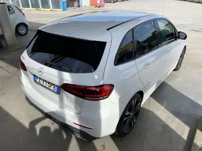Usata Mercedes B180 Edition 136 CV (100 kW) 2020 Bianco Monovolume