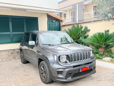Usata Jeep Renegade 120 CV (88 kW) 2023 Grigio SUV