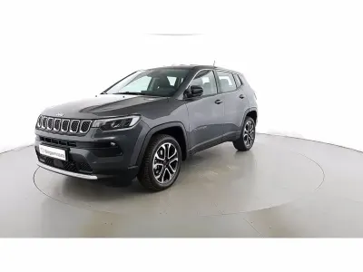 Usata Jeep Compass Altitude 131 CV (96 kW) 2024 Grigio delfino SUV