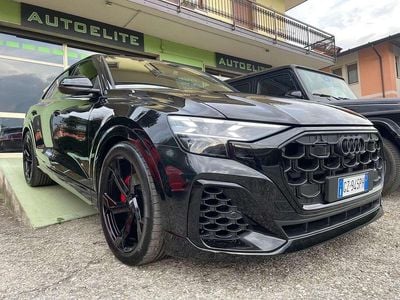 Usata Audi Q8 S-Line 286 CV (210 kW) 2024 Grigio SUV
