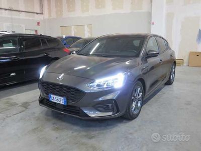 Grigio Usata 2020 Ford Focus ST-Line Utilitaria | 19.900 € (Molto cara)