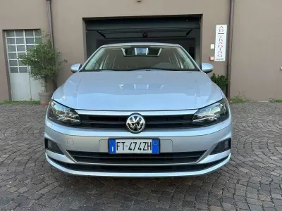 Usata VW Polo Comfortline 65 CV (47 kW) 2019 Grigio Utilitaria