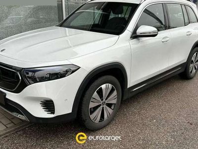 Mercedes EQB250