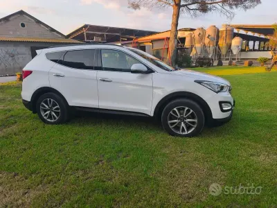 Usata Hyundai Santa Fe 150 CV (110 kW) 2015 Bianco SUV