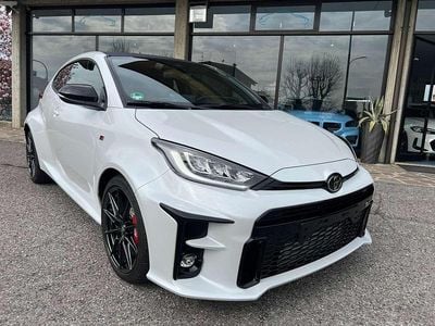 Usata Toyota Yaris Edition 261 CV (191 kW) 2024 Bianco perlato Utilitaria