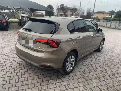Usata Fiat Tipo 95 CV (69 kW) 2017 Berlina