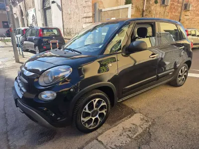 Usado Fiat 500L Cross 95 CV (69 kW) 2019 Negro Monovolumen