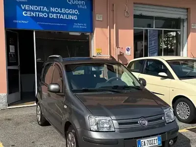 Usado Fiat Panda Dynamic 60 CV (44 kW) 2010 Beige Utilitario