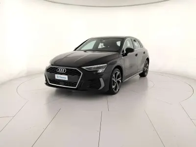 Usata Audi A3 S-Line 204 CV (150 kW) 2024 Nero mito metallizzato Berlina